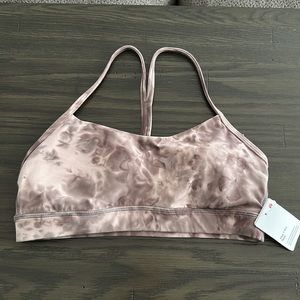 Lululemon Flow Y bra. Never been worn